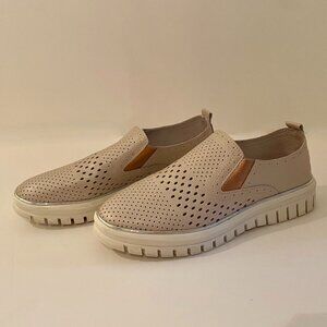 Little Empresses Sneakers
